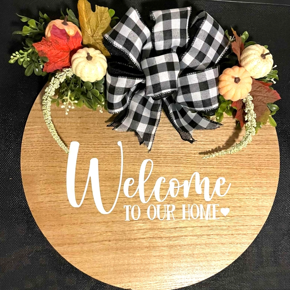 18" Pumpkin Door Hanger